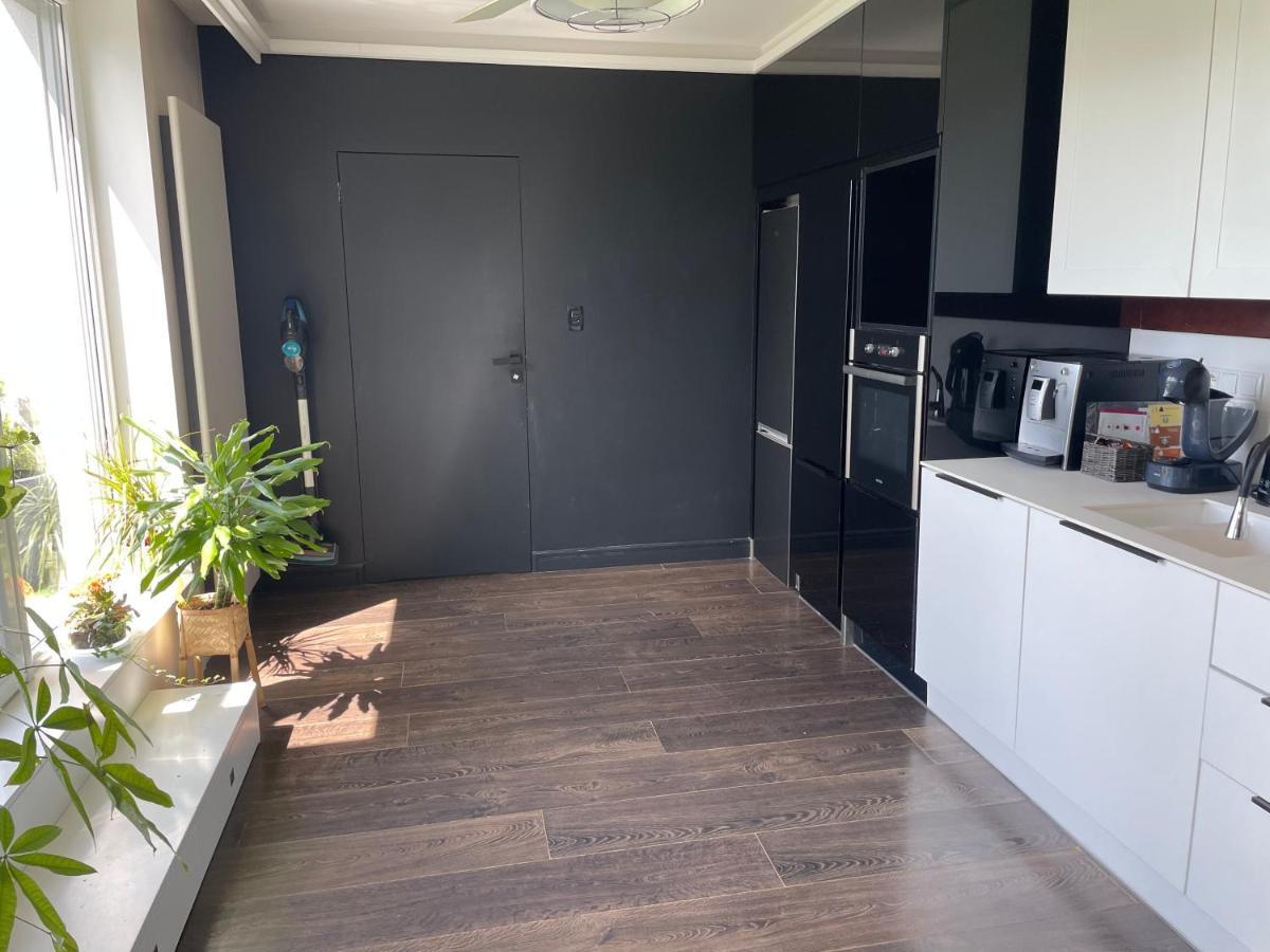 3Bedroom Smarthome Apartment Zielona Góra Exterior foto